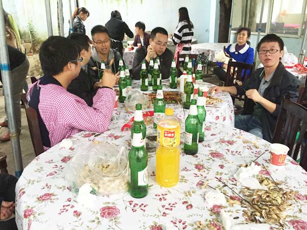 當萬圣節遇上光棍節，成都智絡軟件嗨翻三圣鄉